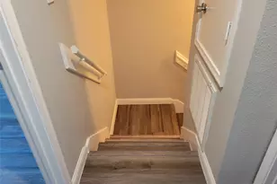 7575 Cambridge St, Houston, TX 77054 - Photo 13