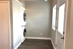 7575 Cambridge St, Houston, TX 77054 - Photo 11