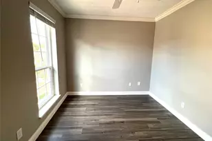 7575 Cambridge St, Houston, TX 77054 - Photo 19
