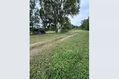 606 Highway 90, Ames, TX 77575 - Photo 5