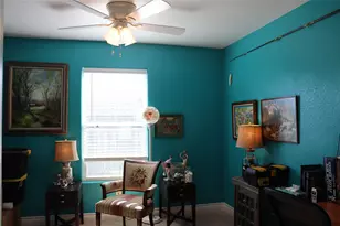 4123 Reeves Dr, Galveston, TX 77554 - Photo 11