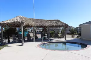 4123 Reeves Dr, Galveston, TX 77554 - Photo 17