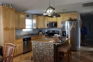 4123 Reeves Dr, Galveston, TX 77554 - Photo 7