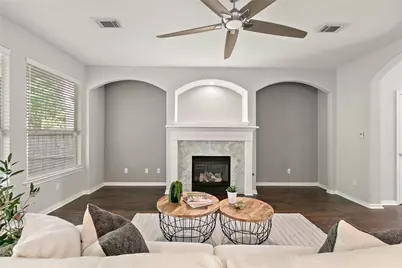 139 Ledgestone Place, The Woodlands, TX 77382 - Photo 7