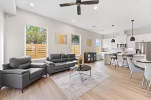 2131 Blalock Rd, Houston, TX 77080 - Photo 3