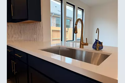 14807 Mission Avenue, Baytown, TX 77523 - Photo 5