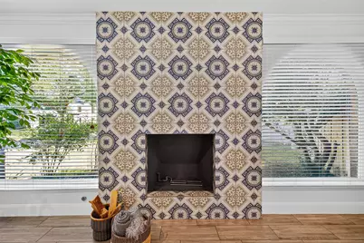 818 Silvergate Drive, Houston, TX 77079 - Photo 7