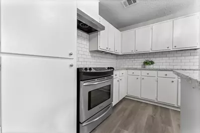 601 Dogwood Trail, Conroe, TX 77316 - Photo 27