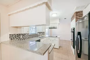 1509 Newport Blvd, League City, TX 77573 - Photo 9