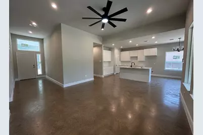 15506 Arrowhead Loop W, Willis, TX 77378 - Photo 7