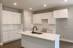 15506 Arrowhead Loop W, Willis, TX 77378 - Photo 11