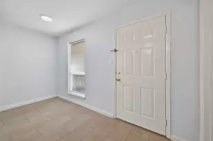 6201 Ranchester Dr, Houston, TX 77036 - Photo 3