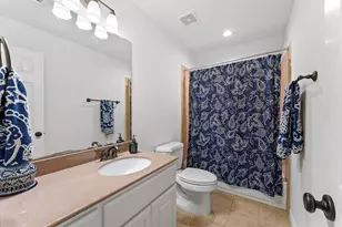 203 Greylake Pl, The Woodlands, TX 77354 - Photo 29