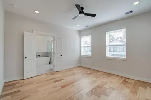5309 Donovan Gdns Ln, Houston, TX 77091 - Photo 9