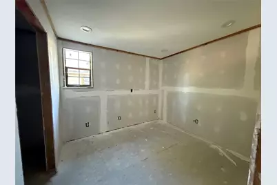 719 County Rd 3880, Cleveland, TX 77328 - Photo 37