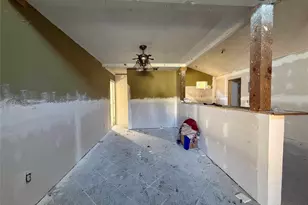 719 County Rd 3880, Cleveland, TX 77328 - Photo 45