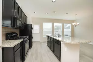 1606 Grable Cove Ln, Spring, TX 77379 - Photo 11