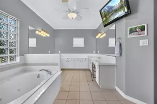 2606 Shady Acres Landing, Houston, TX 77008 - Photo 3