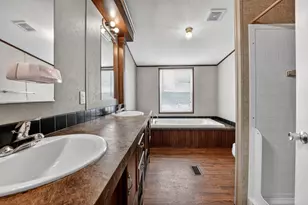 135 Kiowa Trail, Lockhart, TX 78644 - Photo 31