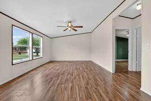 135 Kiowa Trail, Lockhart, TX 78644 - Photo 9