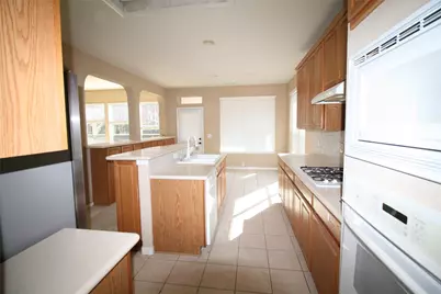 2915 Blue Fovant Court, Spring, TX 77388 - Photo 9