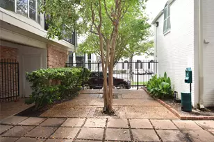 2595 Marilee Ln, Houston, TX 77057 - Photo 13
