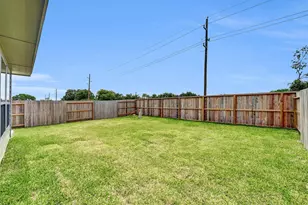 305 Stone Placa Trl, Brookshire, TX 77423 - Photo 39