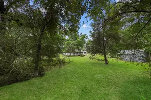 2395 Southline Rd, Conroe, TX 77384 - Photo 37