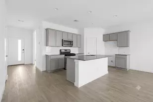 14316 Gdn Crk Ct, Conroe, TX 77384 - Photo 3