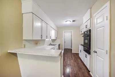 9418 Vicksburg Avenue, Texas City, TX 77591 - Photo 11