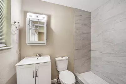 9418 Vicksburg Avenue, Texas City, TX 77591 - Photo 21