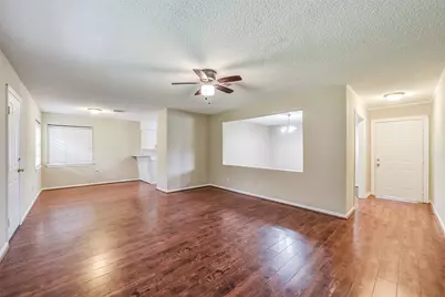9418 Vicksburg Avenue, Texas City, TX 77591 - Photo 7