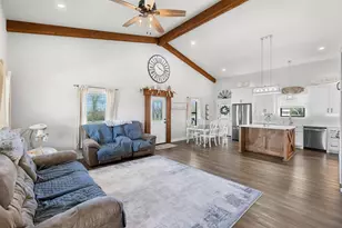 4500 Gibbs Ln, Caldwell, TX 77836 - Photo 13