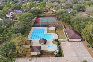 2419 Briarlee Dr, Houston, TX 77077 - Photo 37