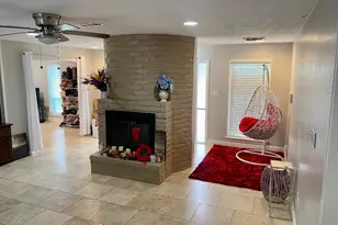 2419 Briarlee Dr, Houston, TX 77077 - Photo 9