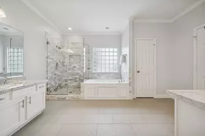 1525 W 25th Street, Houston, TX 77008 - Photo 23