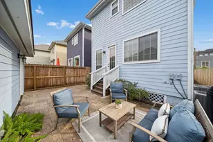 1525 W 25th St, Houston, TX 77008 - Photo 31