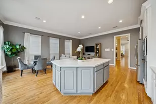 1525 W 25th St, Houston, TX 77008 - Photo 15