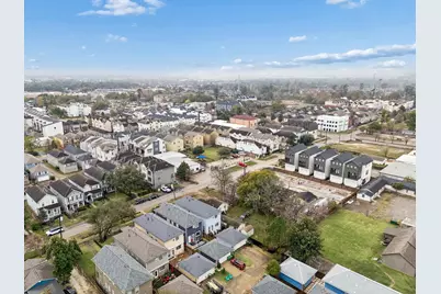 1525 W 25th Street, Houston, TX 77008 - Photo 39