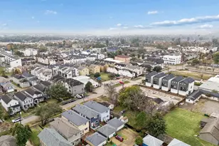 1525 W 25th St, Houston, TX 77008 - Photo 39