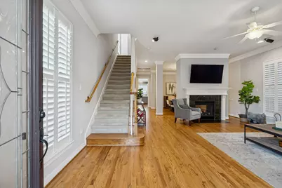 1525 W 25th Street, Houston, TX 77008 - Photo 7