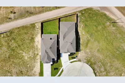 327 Ice Shore Trail, Dayton, TX 77535 - Photo 5