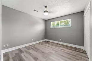 16957 Rabon Chapel Rd, Montgomery, TX 77316 - Photo 5