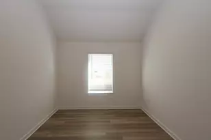 962 Garden Path Dr, Willis, TX 77378 - Photo 11