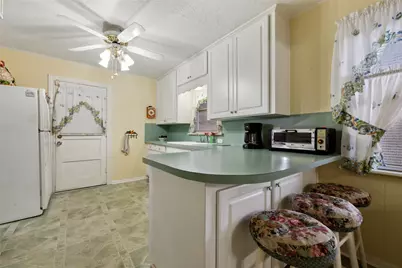 409 Eleanor Street, Houston, TX 77009 - Photo 9