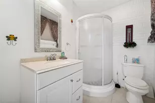 409 Eleanor St, Houston, TX 77009 - Photo 19