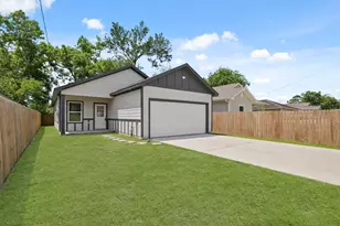 8018 Ethel St, Houston, TX 77028 - Photo 35