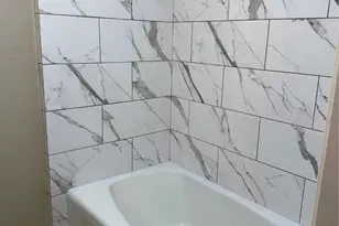 1726 Broadway St, Galveston, TX 77550 - Photo 7