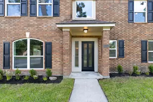 3202 Hickory Falls Dr, Kingwood, TX 77345 - Photo 5