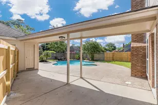 3202 Hickory Falls Dr, Kingwood, TX 77345 - Photo 43